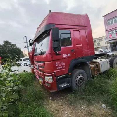 China HW19710 Transmission Used Tractor Truck Sinotruk Howo 430hp Tractor Single Row Seat for sale