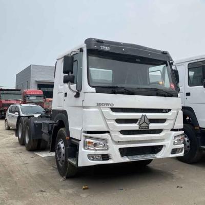 China 10 Forward Shift Sinotruk Howo 6x4 Tractor Truck Head with Automatic Air Conditioner for sale