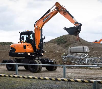 Κίνα 1m3 Excavator κουβά Doosan Χρησιμοποιούμενο υδραυλικό Excavator Δεύτερο χέρι 110kw προς πώληση