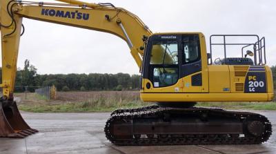 China Japan 20 tons second-hand hydraulic high efficiency and energy saving Komatsu excavator PC200LC-8 with 110kw attack rate for sale