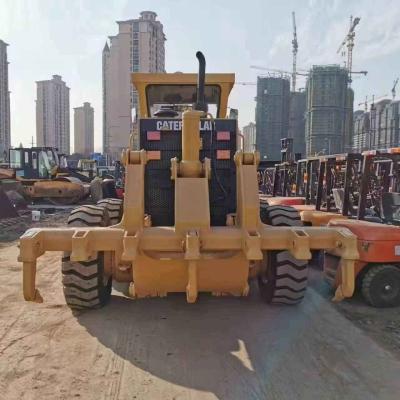 China Pre Owned Cummins Engine 100-150hp Enclosed Cabin Grader With Rear Ripper Attachment for sale