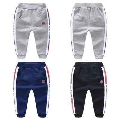 China Fade Proof Wholesale Color Fade Proof Children's Clothing Boys Hole Pants Baby Boy Tear Fashion Pants for sale