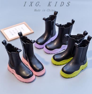 China Stivali 2021 Korean Black Genuine Leather Waterproof Martin Boots Girls Winter Kids Boots for sale