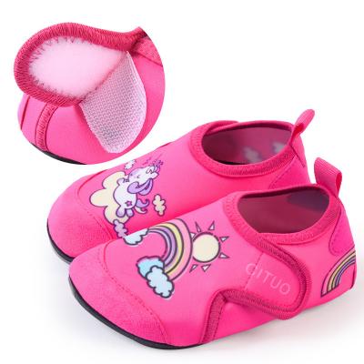 China New Pattern Summer Narrow Skin Non-slip Cut Anti Swimming Children's Unisex Water Shoes for sale