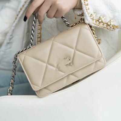 China Fashion New High Quality Ladies Leather Shoulder Purses 1:1 Women Fold Over Wallet Luxury Designer Handbags Famous Brands Bags for sale