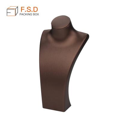 China FSD Handmade Coffee Color in Current Professional Factory Handmade Leather Necklace Bust Jewelry Display Stand for sale