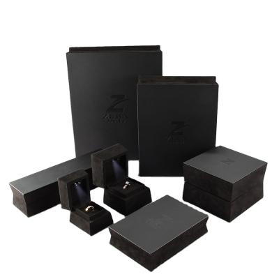 China Handcrafted Luxury Jewelry Box Led Lightweight Custom Logo Folding Jewelry Packaging Box Velvet for sale