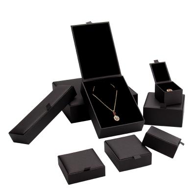 China FSD OEM/ODM Factory Price Velvet Insert Earring Necklace Jewelry Handmade Paper Box for sale