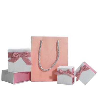 China Jewelry& FSD 2022 New Style Unique Gift Cardboard Jewelry Packaging Box Paper Box Jewelry Boxes For Jewelry for sale