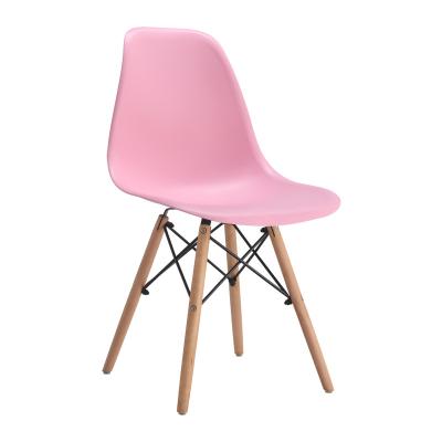 China Factory Wholesale Convertible Modern Home Dining Chair Wooden Leg Plastic Kitchen Dining Chair for sale