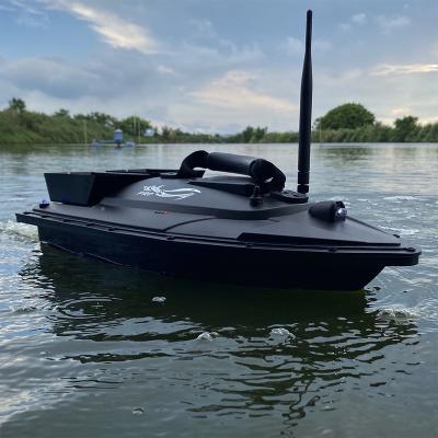 China Fixed Point Feeding RC High Speed ​​Remote Control Boat 4 Hours Control Time 500M Tackle Autopilot Bait Boat Control Distance Fishing for sale