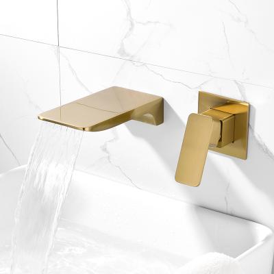 China Without Sliding Bar Gold Bathtub Shower Faucet Waterfall Bathtub Faucet Mixer Set Brushed Brass Material for sale