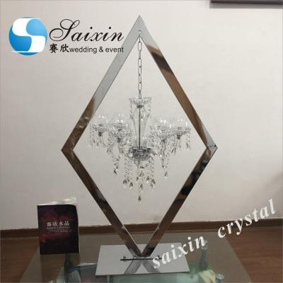 China Beautifully Crafted Metal And Crystal Candelabra For Home Decoration for sale