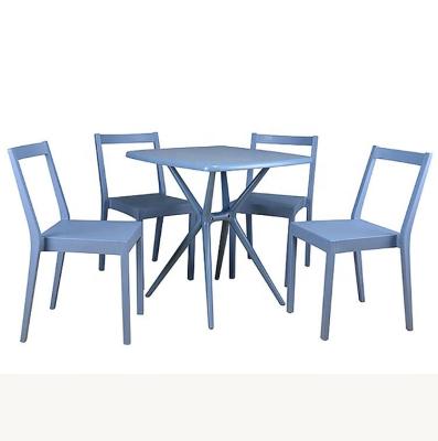 China Modern Extendable Hotel Table Restaurant Plastic Material Dining Table Kitchen Coffee Table 4+1 Set for sale