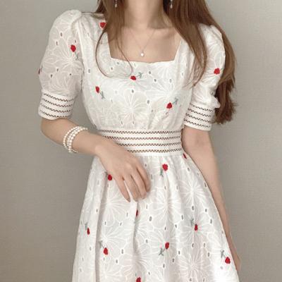 China Breathable Cute Breathable Square Neck Cutout Waist Sleeves Soft Print Fashion Dress for sale