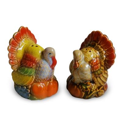 China Thanksgiving Salt and Pepper Viable Shaker Ceramic Harvest Salt and Pepper Keeper Glaze Stoneware Turkey Salt and Pepper Reactive Shakers for sale