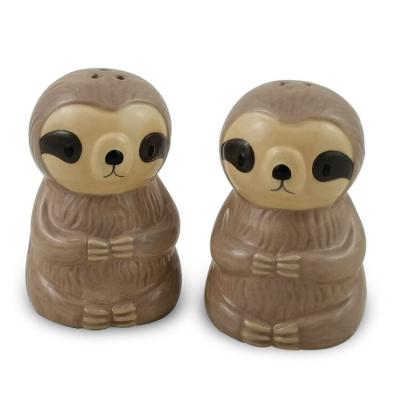 China Viable Salt And Pepper Shakers In Laziness Design Handpainting Salt And Pepper Keepers Dolomite Kitchenware Salt&Pepper Shakers for sale