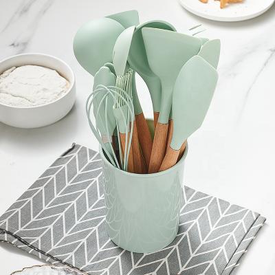 China Sustainable 12 Pieces Non-Stick Silicone Kitchen Utensils Set Home Kitchen Utensil Set With Stand Kitchen Utensil Silicon Wood Cooking Tools for sale