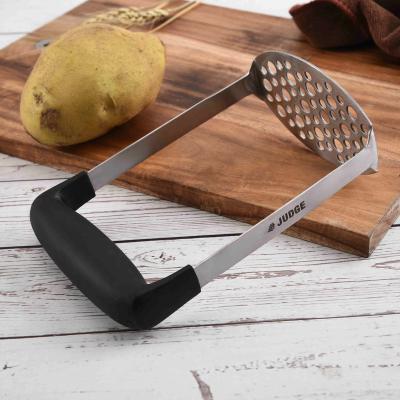 China Durable Heavy Duty Stainless Steel Potato Masher With Handle Wholesale Potato Crusher for sale