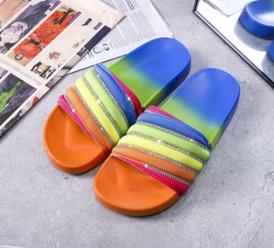 China 2021 Light Weight Women Slipper Summer Beach Slippers Ladies Fashion Flip Flops Shoes Indoor Sandals For Ladies for sale