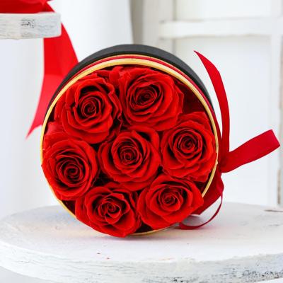 China Romantic Real Preserved Rose 2021 Wholesale Preserved Roses Round Hug Bucket Christmas Gift For Decoration Wedding Valentine for sale