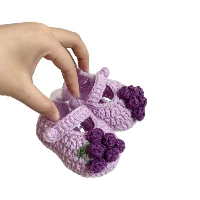 China Other Wholesale Winter Sweet Single Season Handmade Crochet Flower Baby Shoes for sale