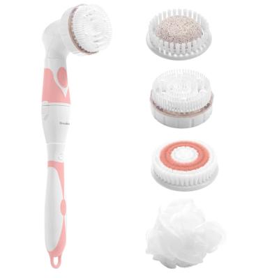 China Long Handle Body Electric Bath Brush Long Handle Body Scrubber and Shower Brush 4 Rotation Massage Facial Cleansing Heads Battery Operated for sale