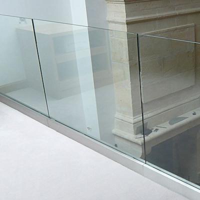 China Modern Design Balcony Railing And Glass Stairs Fencing Wall Glass Adjustable U Channel Glass Balustrade for sale