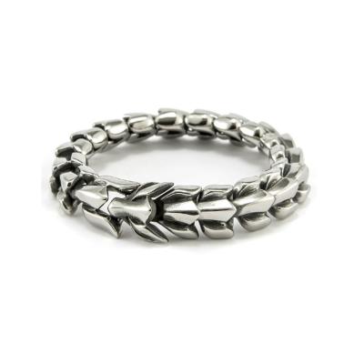 China Vintage OEM Mens Stainless Steel Bracelet Spring Dragon Link Chain Hook Clasp Bracelet For Men for sale