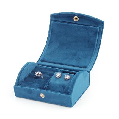 China Portable Jewelry Gift Box Velvet Ring Jewelry Storage Case Luxury Wholesale Custom Travel Jewelry Package Mini Small Beautiful for sale