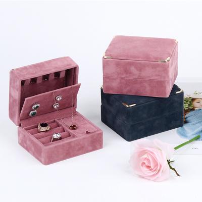 China Lady's Jewelry Package Weimei Velvet Travel Jewelry Collection Box Jewelry Gift Box Wholesale Can Be Customized Logo for sale