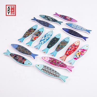 China Shape 2.7*11cm Ceramic Cheap Fish Shape Fridge Magnet Custom for sale