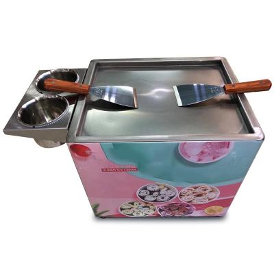 China Commercial Fried Ice Cream Rolls Making Machine Double Pans Thailand Frying Fruit Yogurt Ice Cream Rolled Machine for sale