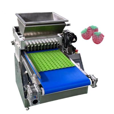 China Volledig automatische Hard Lollipop Chocolate Gummy Candy Depositor Jelly Gummy Bear Sweet Make Machine Te koop