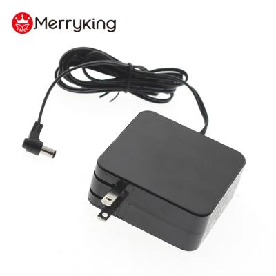 China 12 volt 5 amp 60w ac to 12v 5a dc adapter wall adapter power supply for led lcd cctv camera MKF-1205000FD for sale