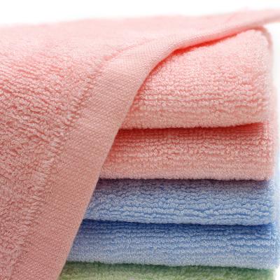 China Custom Made Towel Cleaning Cloths Washing Drying Towel Cloth Loop Logo Package Terry Fiber Bamboo Towels Cheap Child Safe Place For Kids for sale