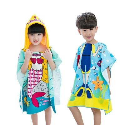 China Hot-selling disposable hooded bath towel in the cape of the big absorbent children's cartoon print bathroom running beach towel for sale