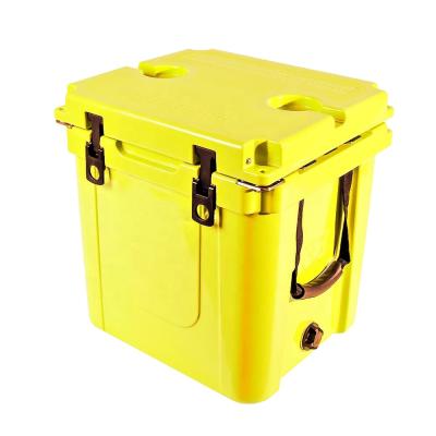 China Customized33QT waterproof rotomolded picnic ice cooler box with bottle opener for hiking bike camping for sale