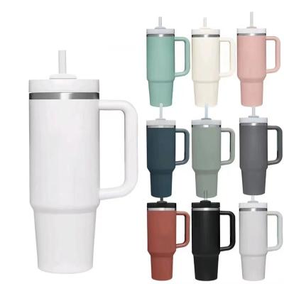 China PORTABLE The latest handle car cup, a large capacity portable travel artifact with a handle and straw for easy carrying for sale