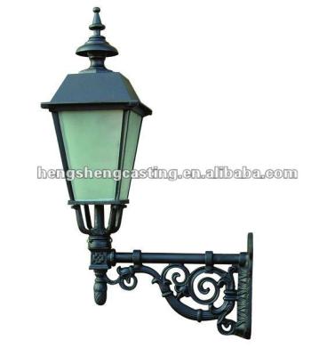 China Antique cast iron garden wall lamp, garden metal wall lamp for sale