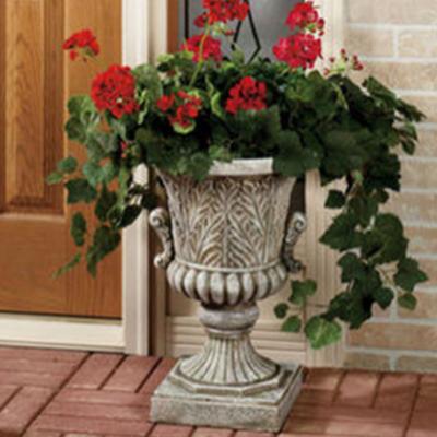 China Garden Cast Iron Black Urn Planter Chinese Manufacture Made Cast Iron Planters and Urns for sale