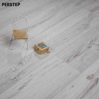 China Easy Clean Wooden Flooring 12mm AC4 Piso Laminado Anti-Slip Laminate Flooring 8mm Hdf Laminate Flooring for sale