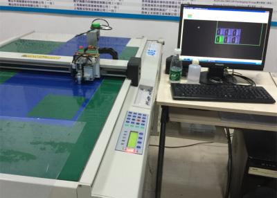 China Self Adhesive Vinyls Flatbed Plotter Kiss Cut Sticker Cutter Machine for sale