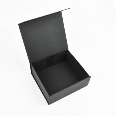 China Hot Sale Recycled Materials Custom Logo Biodegradable Packaging Black Magnetic Packaging Collapsible Box for sale