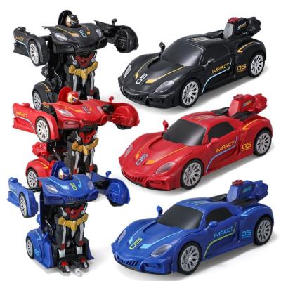 China RC Hobby New Design 1:18 Scale Toy Stunt Car Spray Remote Control Deformation Car With Light for sale