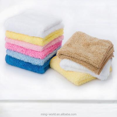 China Winter Sale Super Plush Blanket Microfiber Polyester Baby Blanket PORTABLE Christmas Warm Luxury Fluffy Blanket for sale