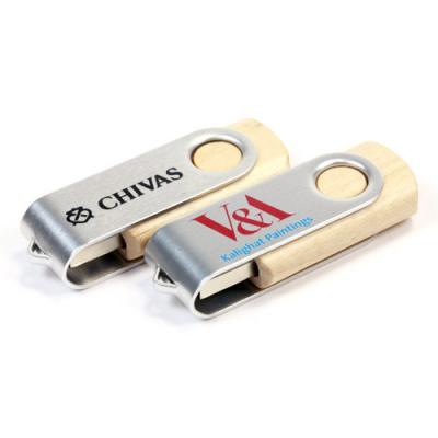 China impulsión de madera de memoria USB del eslabón giratorio de 4GB 8GB, memoria Flash de encargo de madera del logotipo en venta