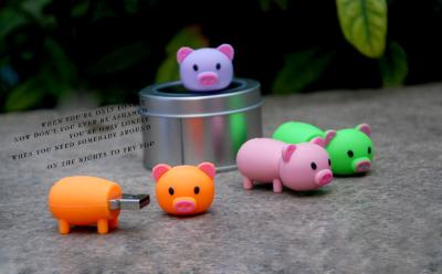 China 32gb usb 2.0 flash drive , novelty usb flash drive PVC memory stick pig character for kids for sale