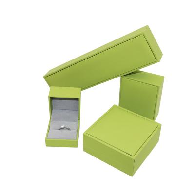 China PU Recommended Exquisite Dustproof Straight Edge Solid Color PU Jewelry Box Right Angle Set for sale