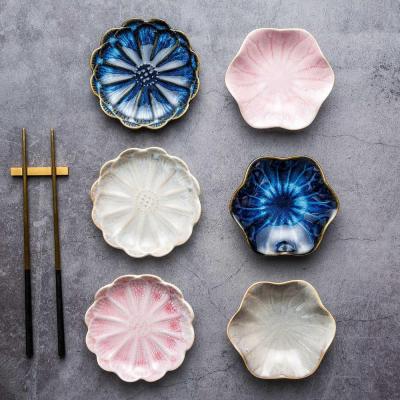 China Wholesale Viable Japanese Sakura Shaped Ceramic Side Sauce Dishes, Sushi Wasabi Soy Sauce Dish for sale